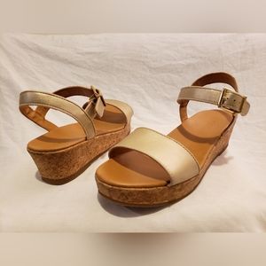 Ugg Girls Milley Ankle Strap Sandals Metallic Brown Cork Buckle Platform Heels 8